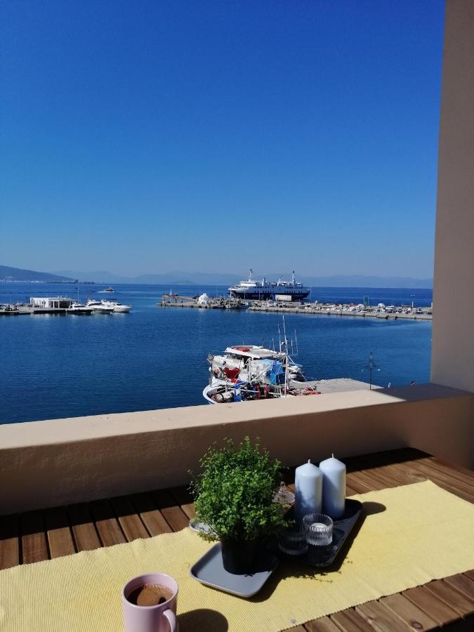 Aegina Port Apt 2-Διαμέρισμα Στο Λιμάνι Της Αίγινας 2 Экстерьер фото