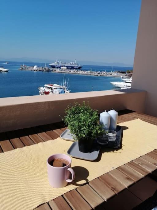 Aegina Port Apt 2-Διαμέρισμα Στο Λιμάνι Της Αίγινας 2 Экстерьер фото